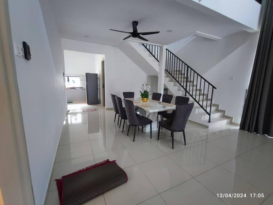 Central Residence KotaSAS by MYRAH 1BR photo 4