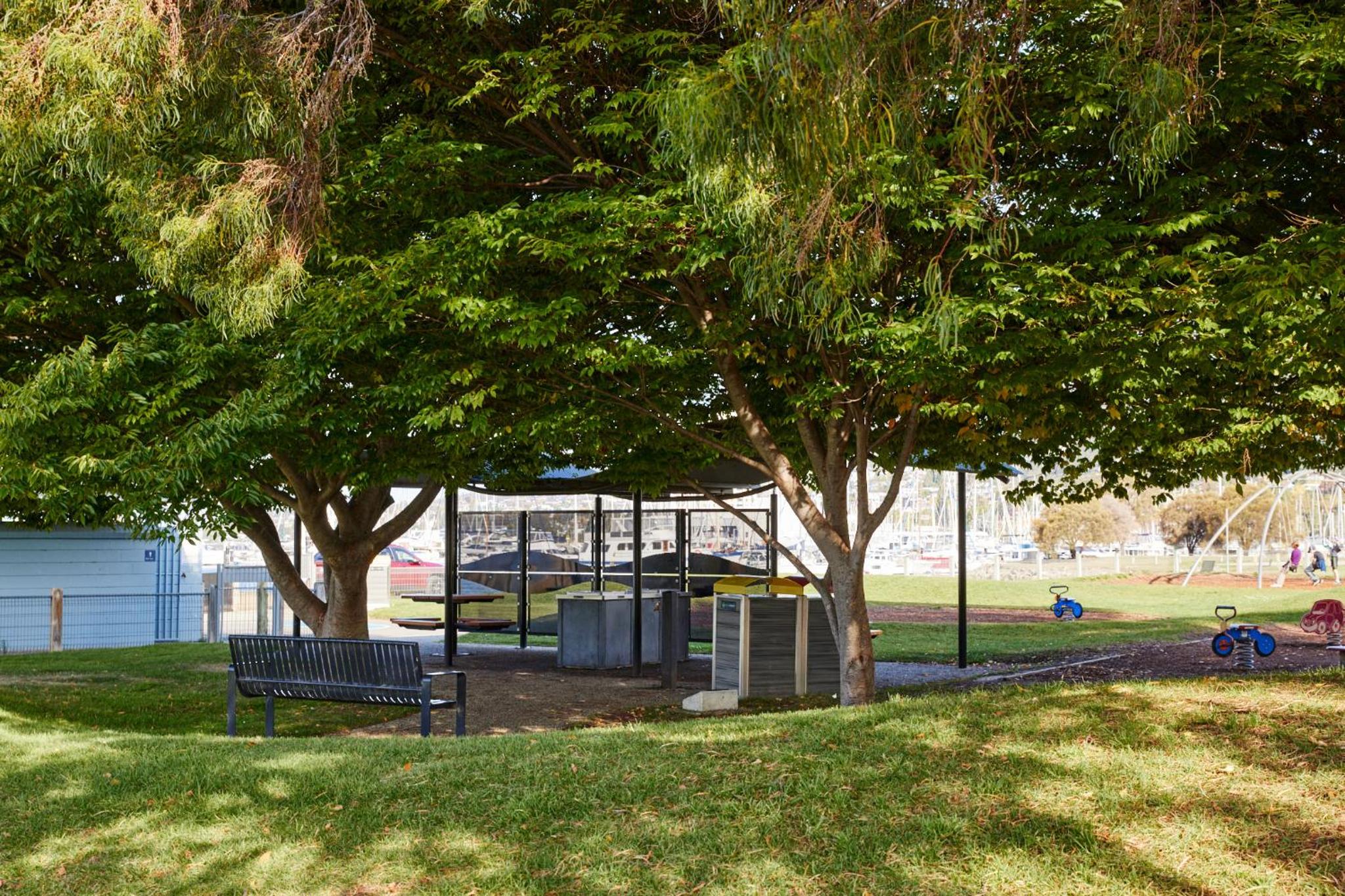 Apartment in the Heart of Sandy Bay