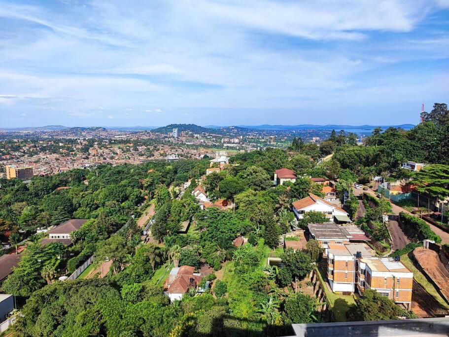 3 Bedroom Cozy Apartment in Kololo near Acacia mall view 3
