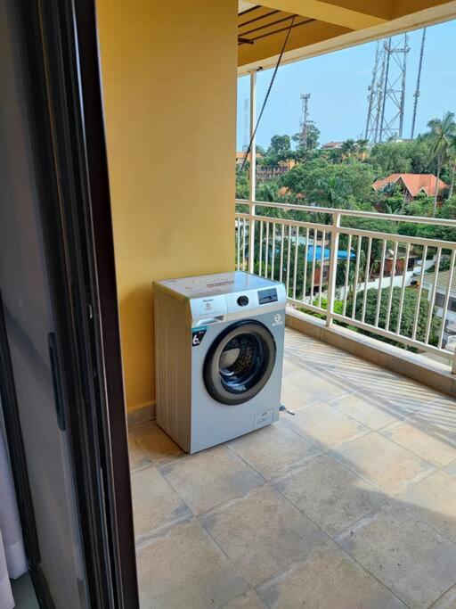 3 Bedroom Cozy Apartment in Kololo near Acacia mall view 5