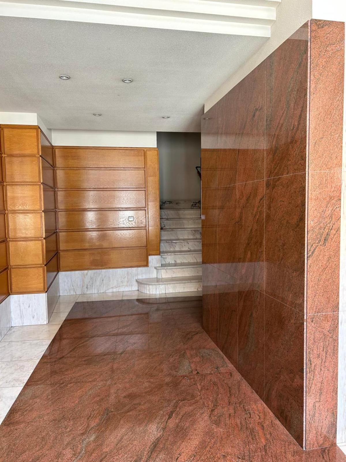 Urban Retreat Plaza photo 2