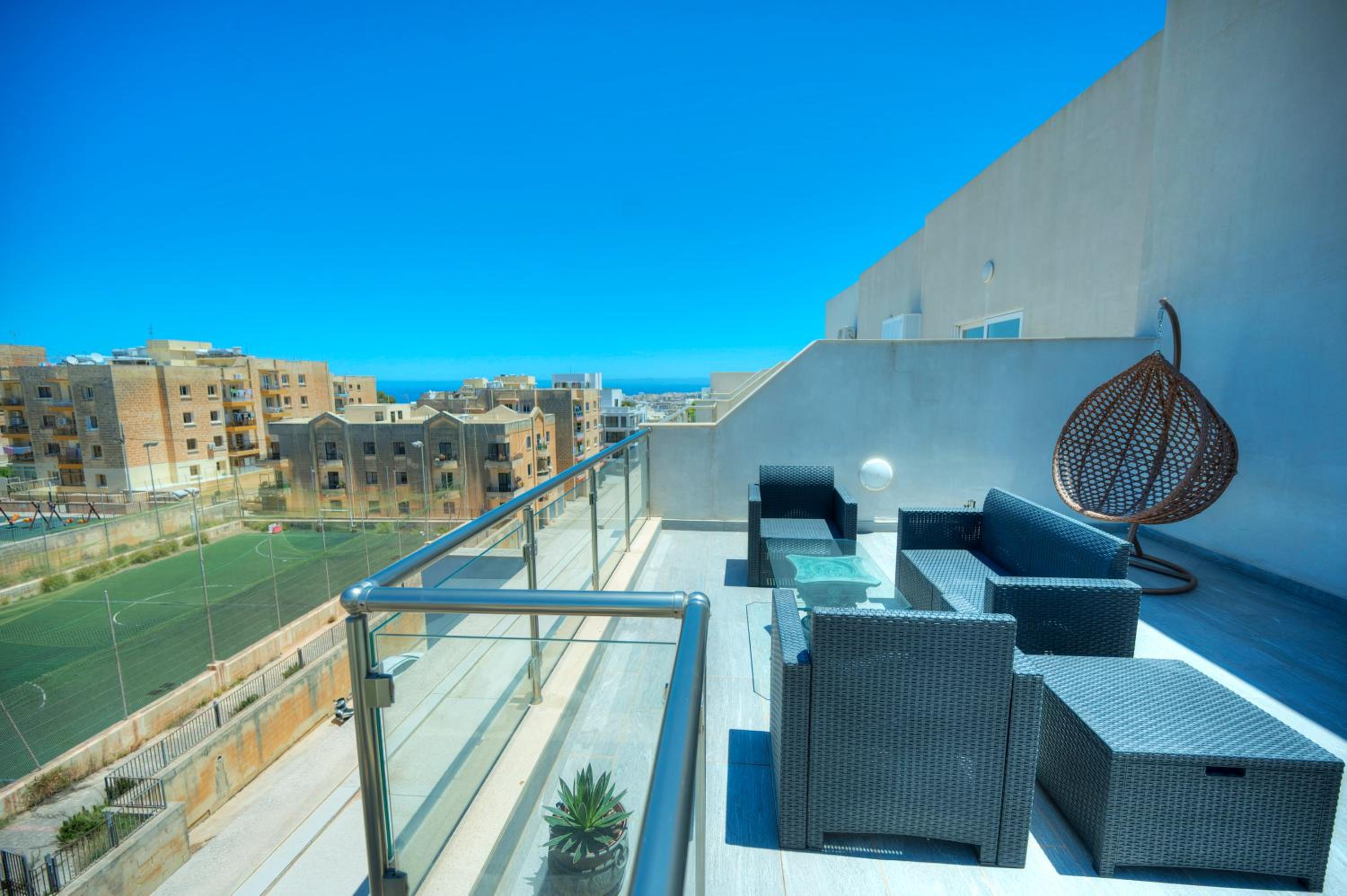 Luxurious penthouse with 2 large terraces DGER1-1 — St Julian's