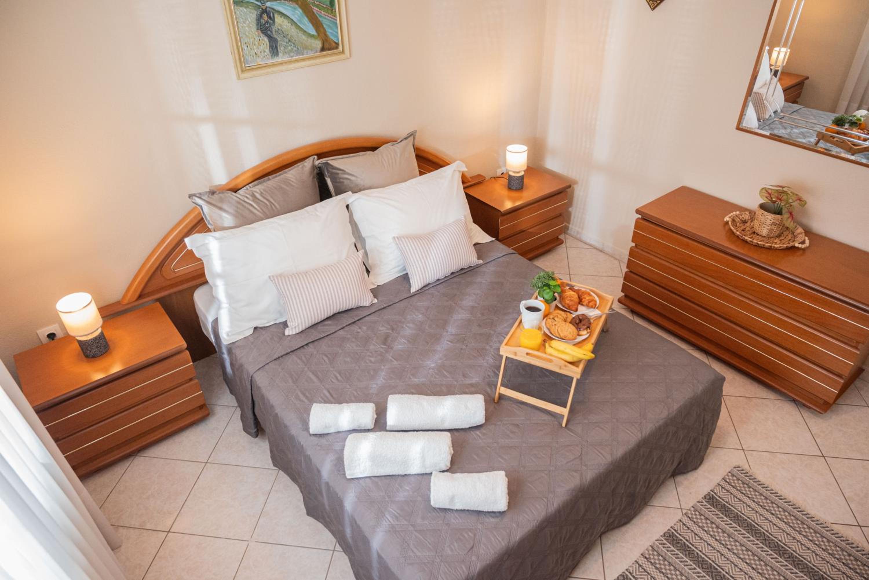Villa Regina By The Sea view 3