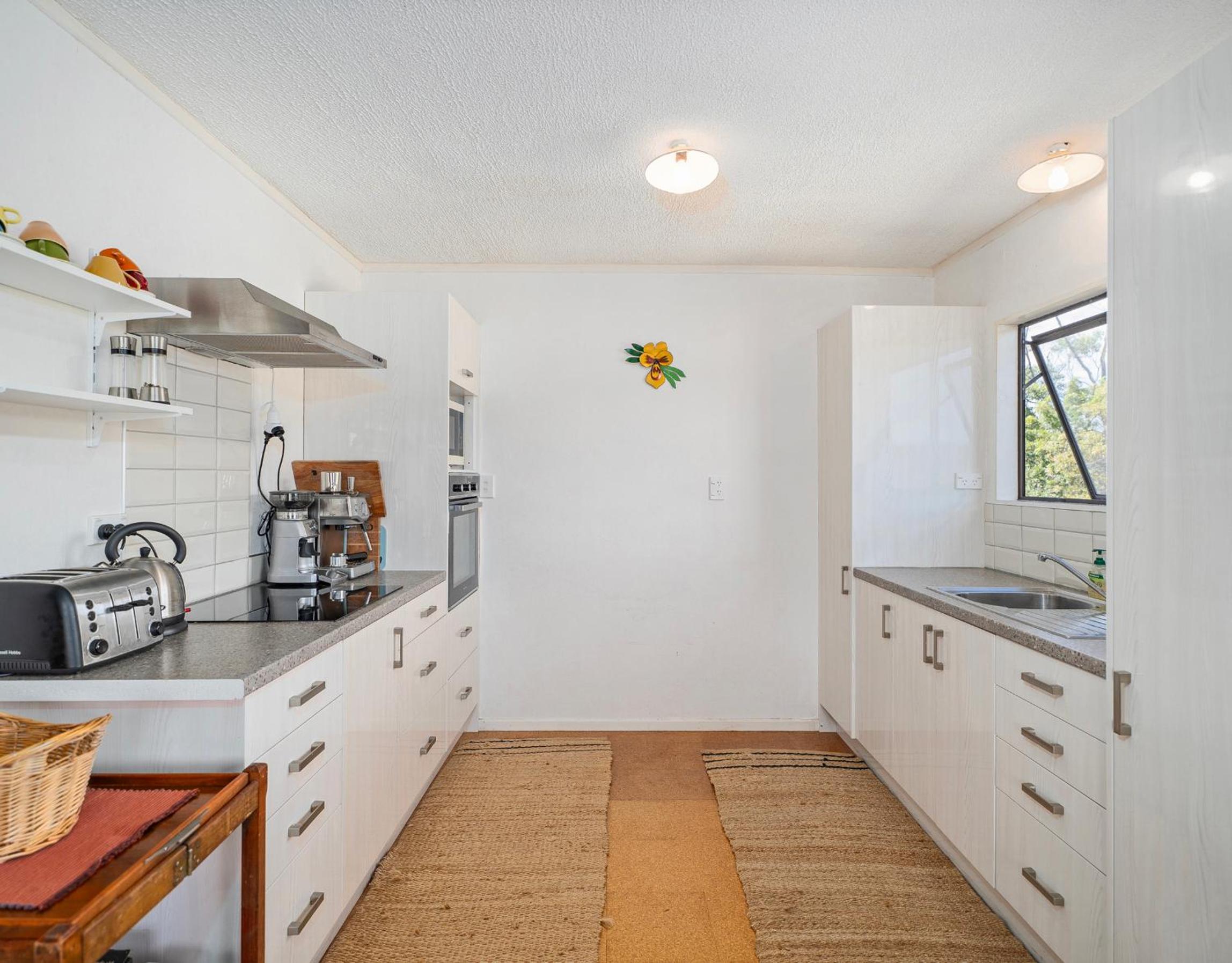 Sunsets and Surf - Whangapoua Holiday Home