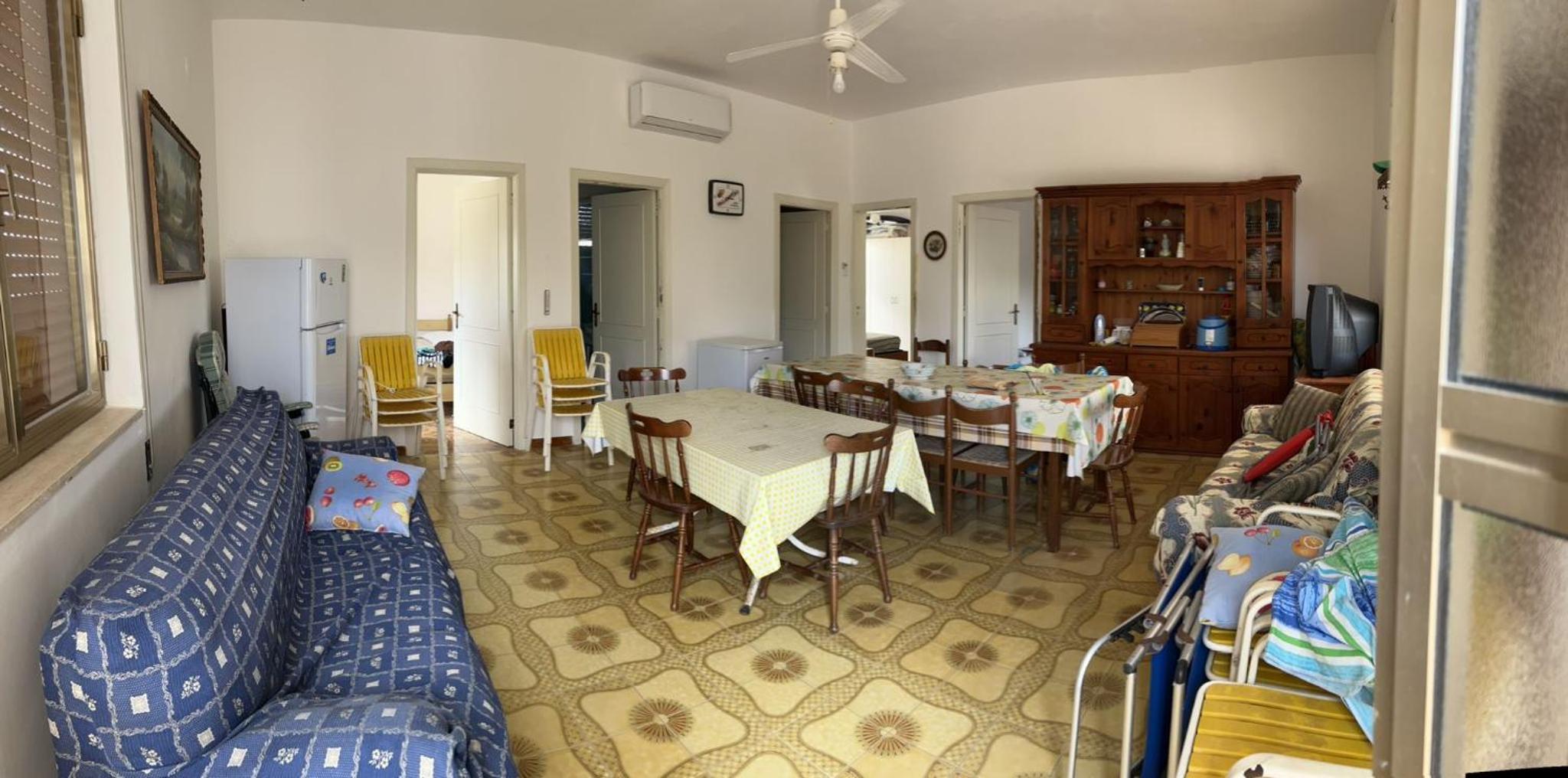 Ientu house photo 4