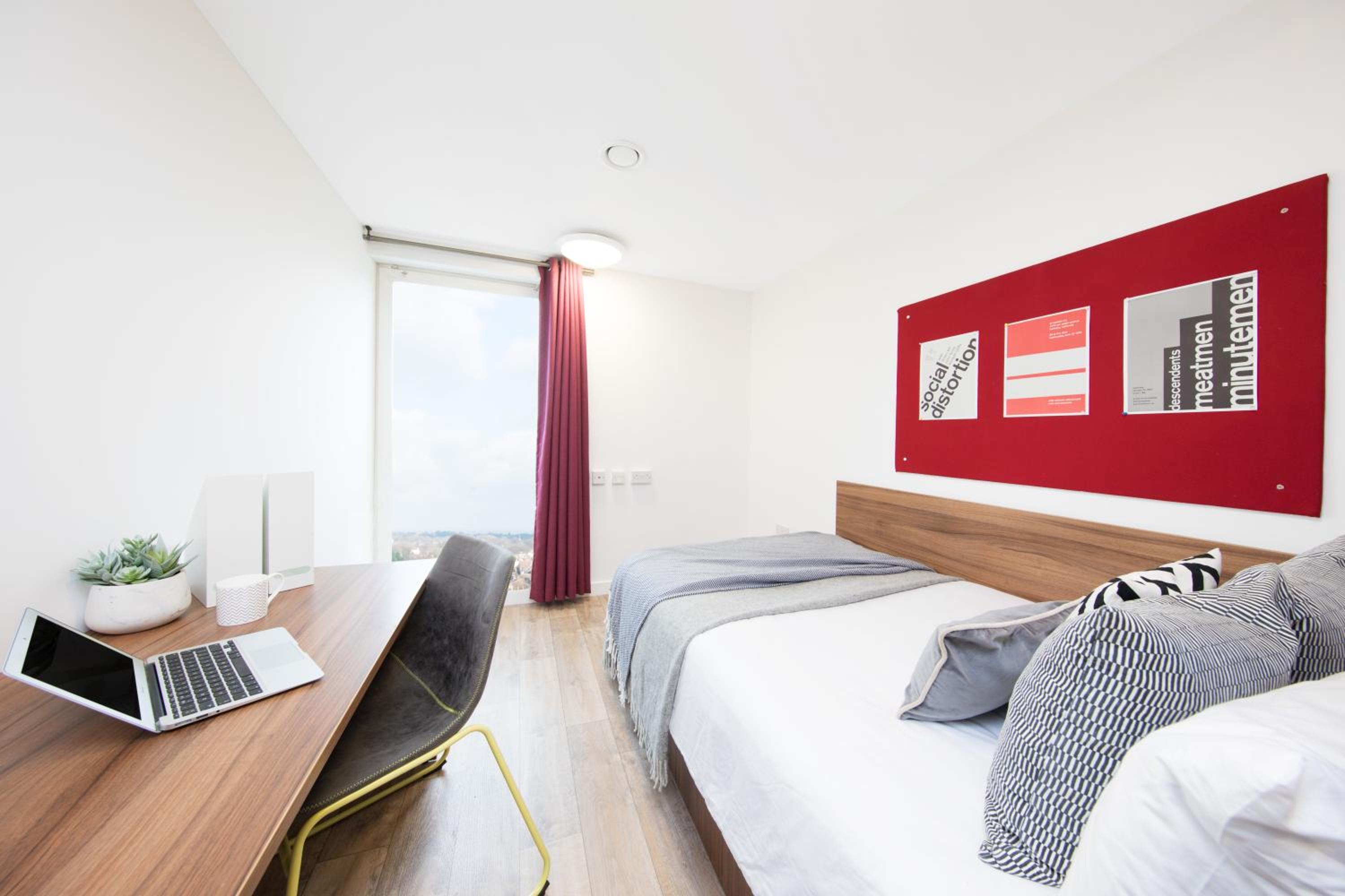 Student Only Studio with Modern Kitchen and Bath