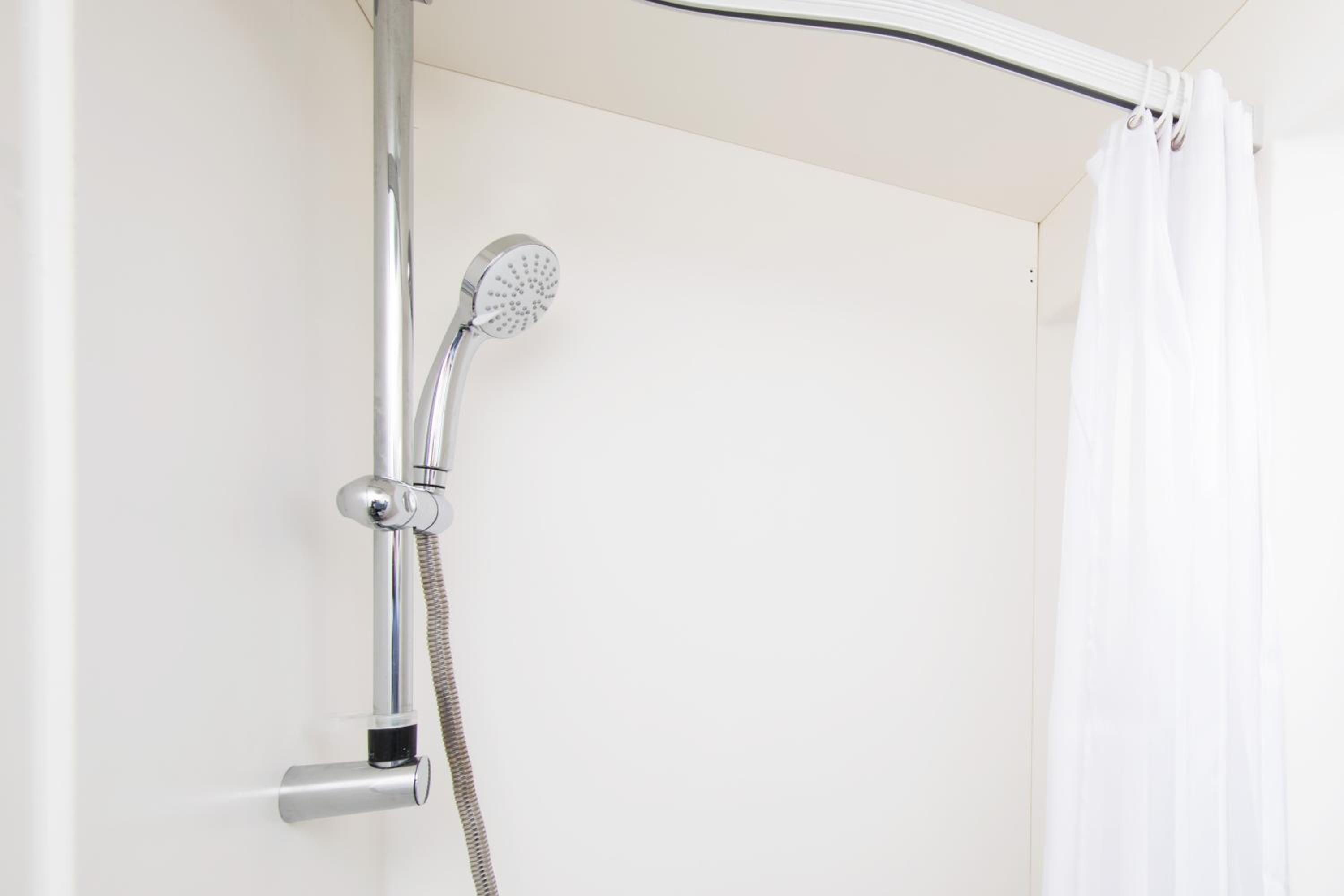 Student Only Studio with Modern Kitchen and Bath