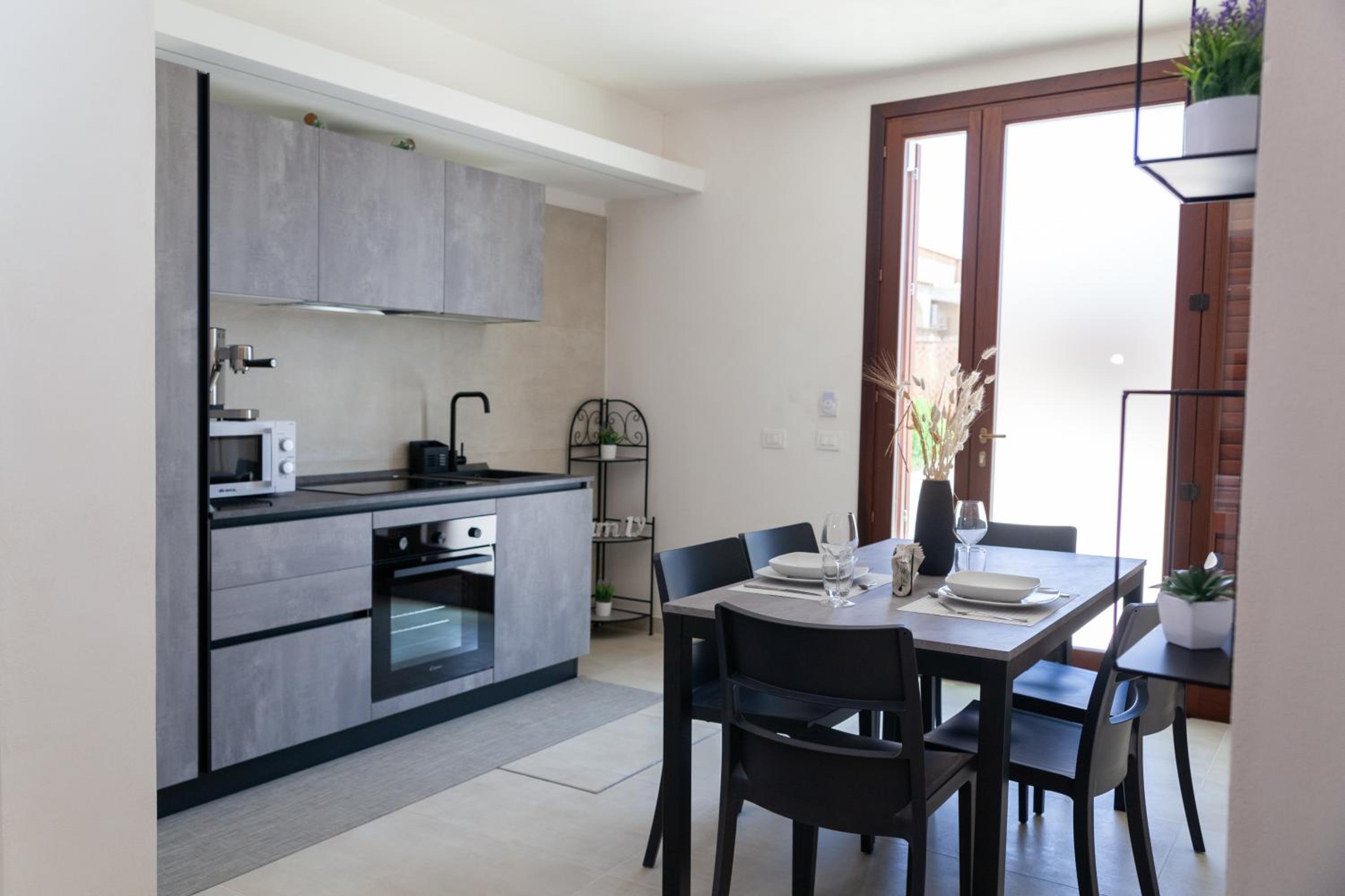 Altavilla Boutique Holidays House view 5