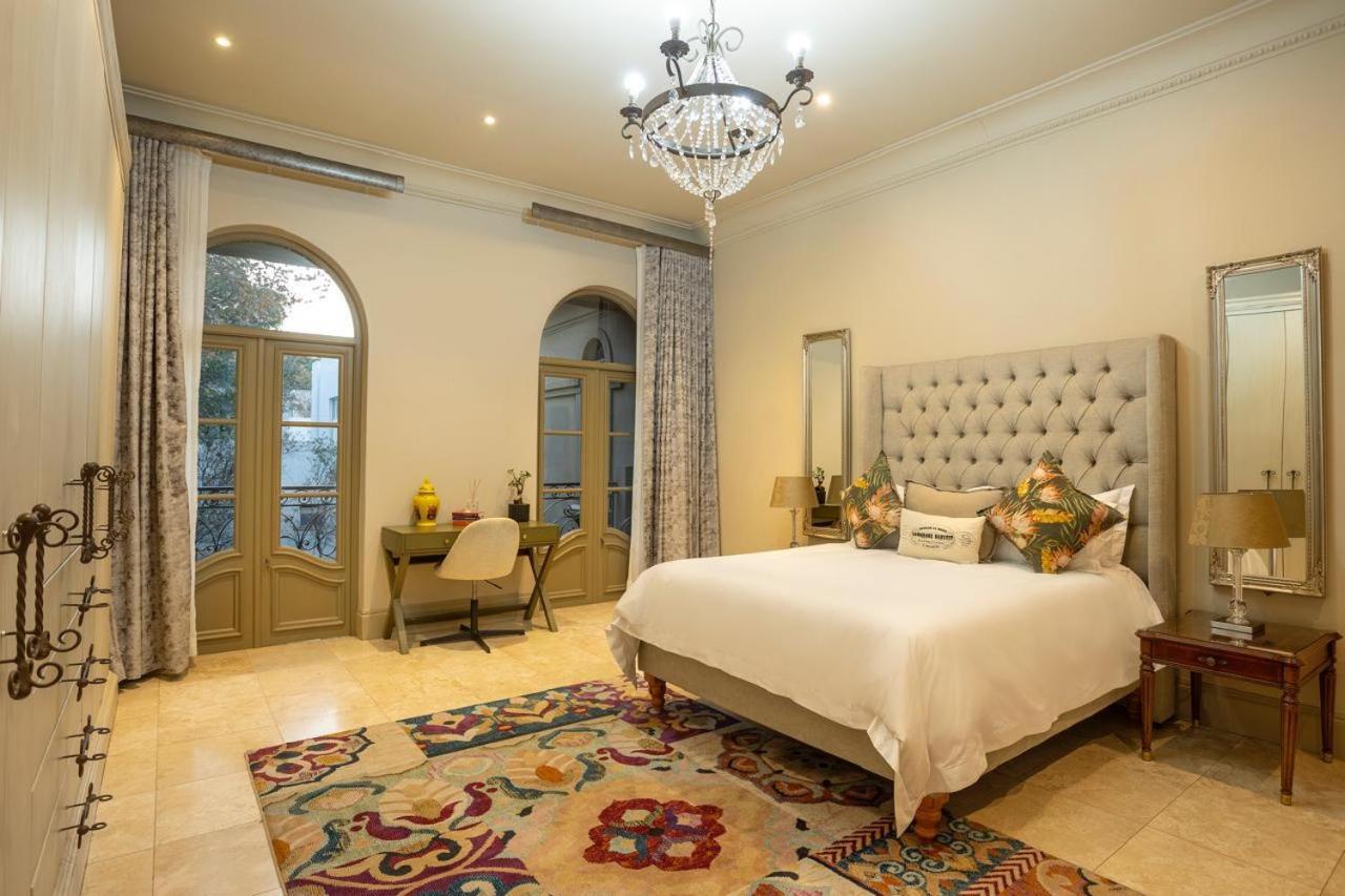 Johannesburg Vacations - The Shyre Mansion - Property Image 12