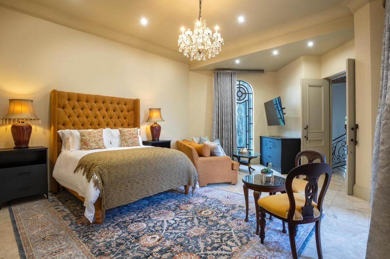 Johannesburg Vacations - The Shyre Mansion - Property Image 5