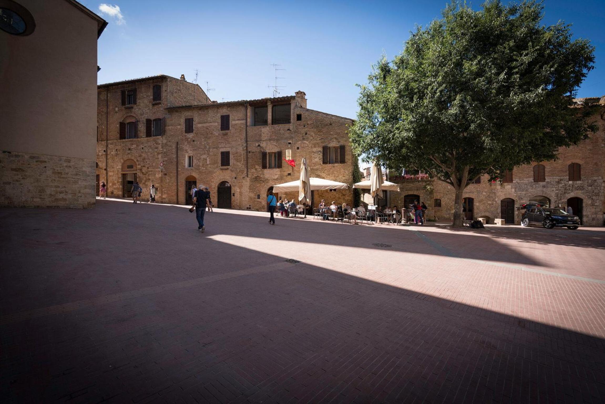 Casa Martina, Piazza Delle Erbe, San Gimignano view 2
