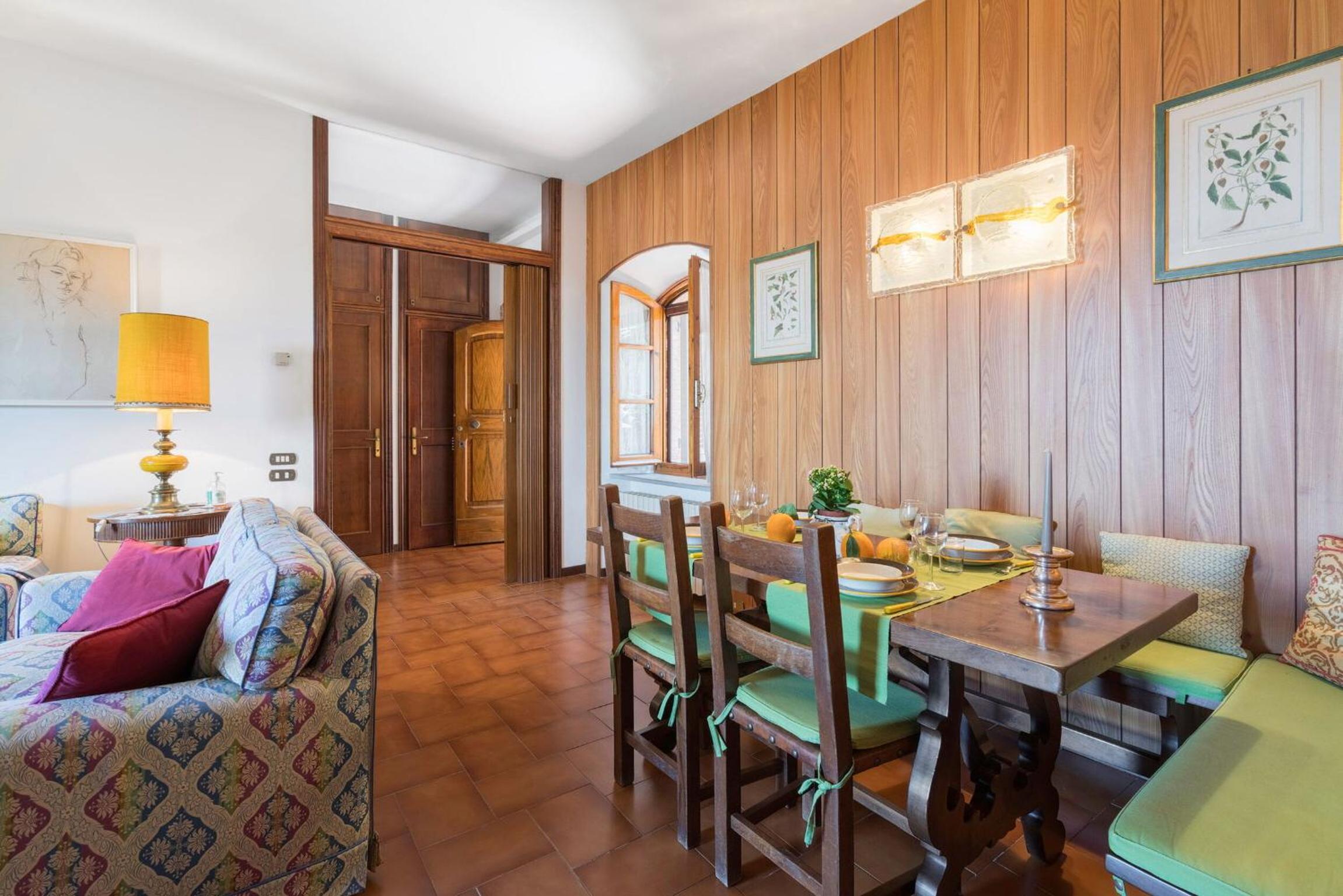 Casa Martina, Piazza Delle Erbe, San Gimignano view 5