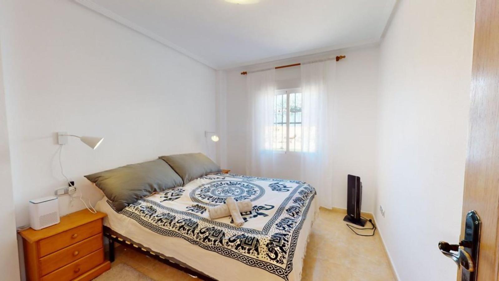 Beautiful house and garden close to Bonalba Golf