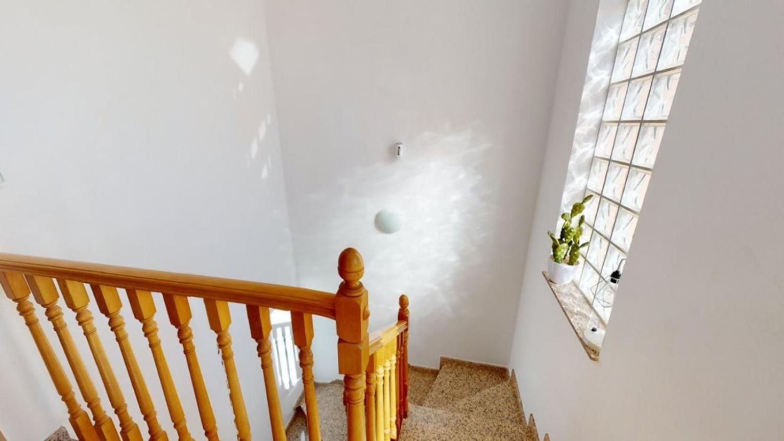 Beautiful house and garden close to Bonalba Golf
