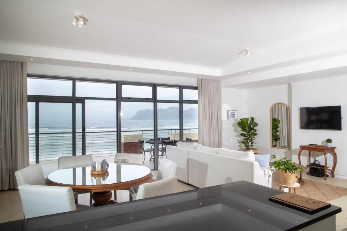 Surfers Penthouse