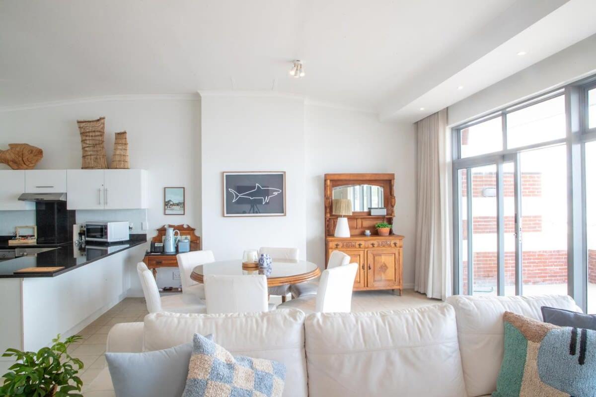 Surfers Penthouse