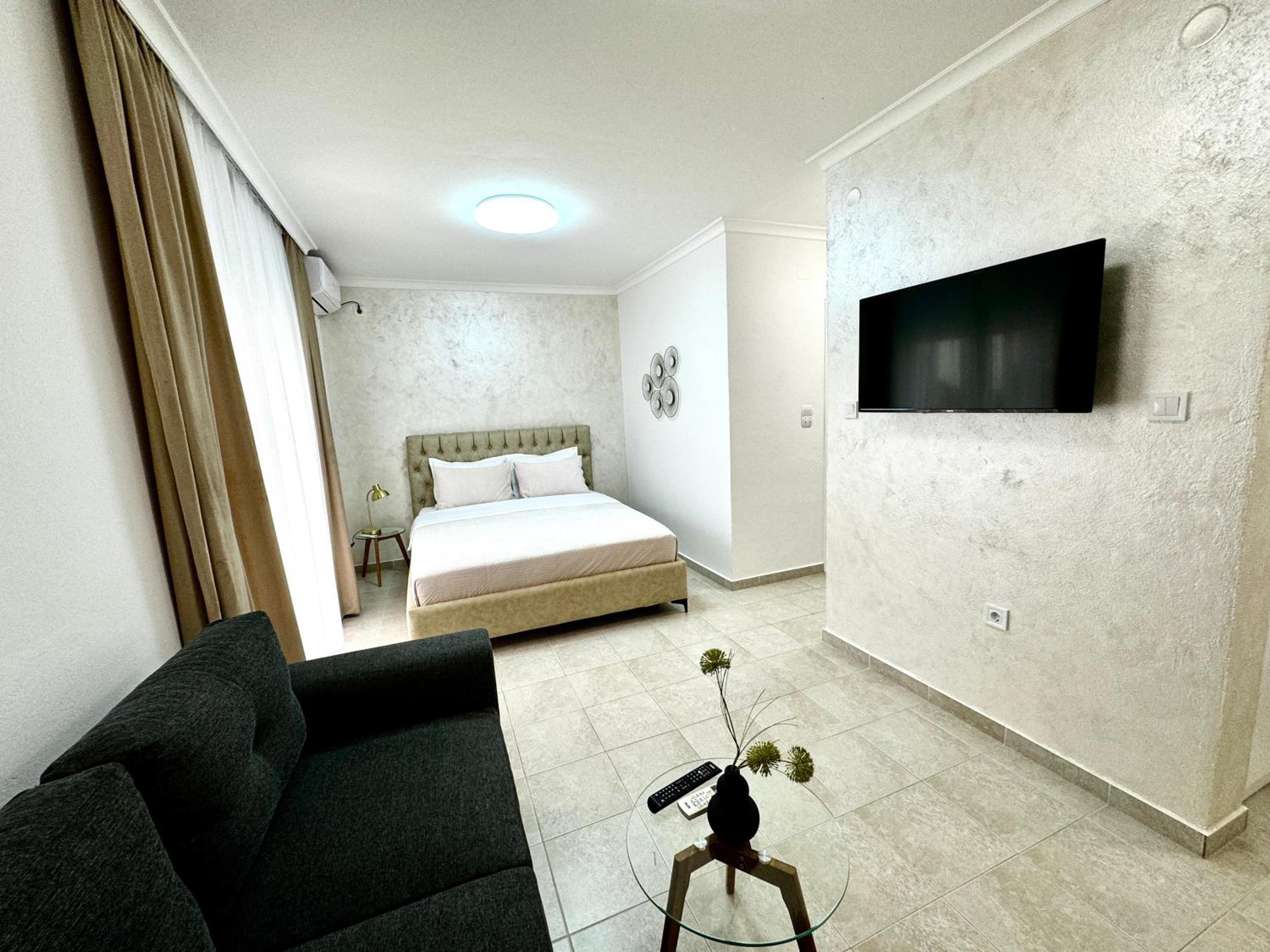Lajla Apartments