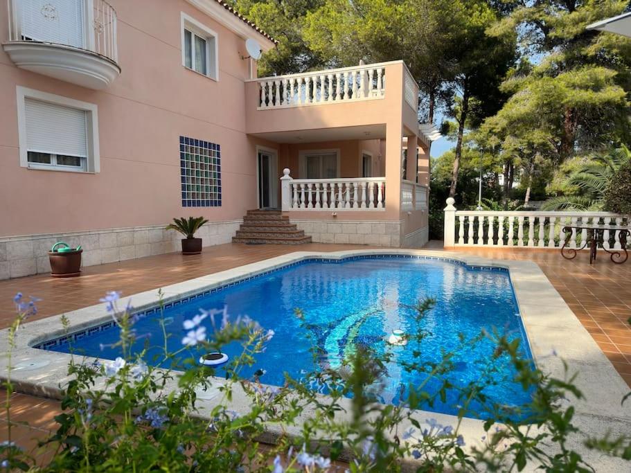 Villa Rosa