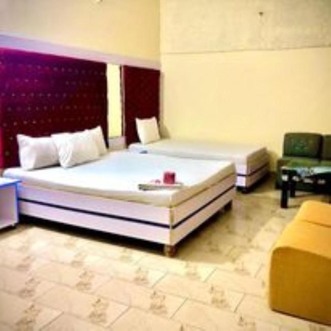 Libra Family Guest House