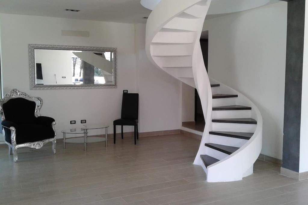 Artemide Resort Spa - Private Villa & Spa Suite