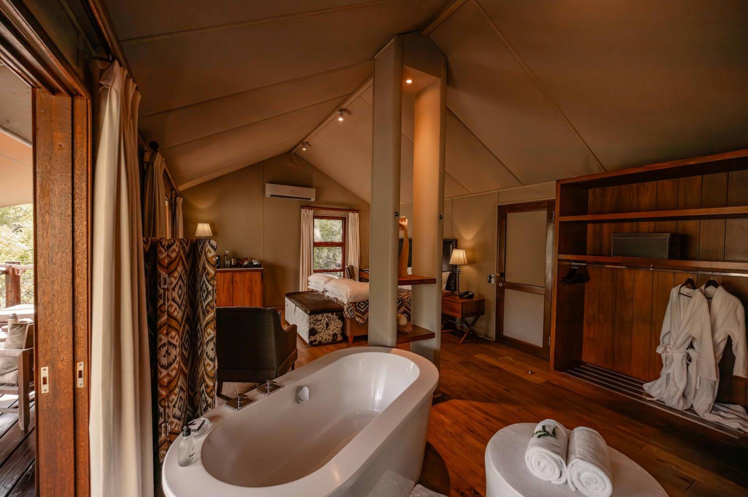 Kapama Buffalo Camp