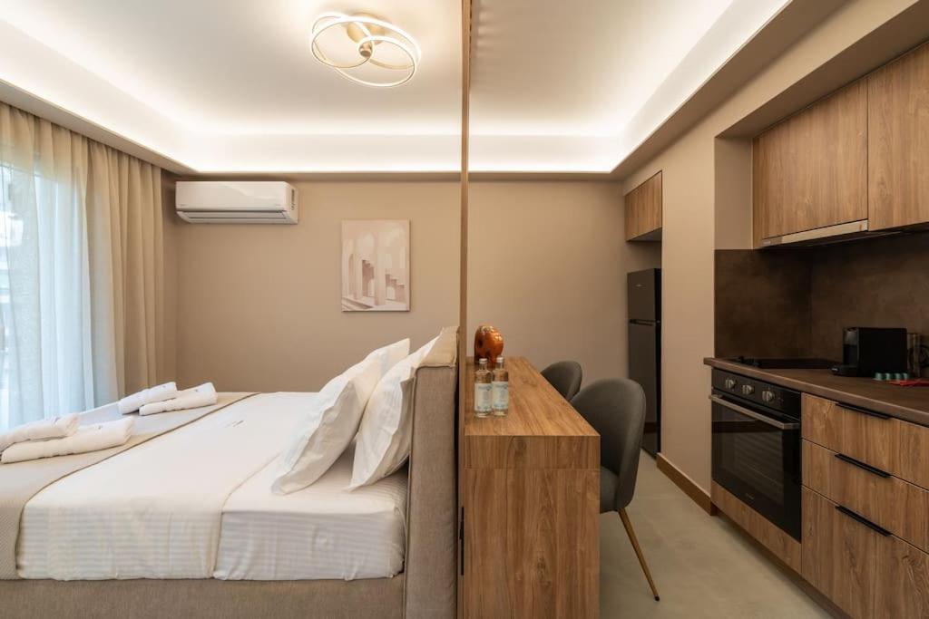 Elegant Suite Kypseli