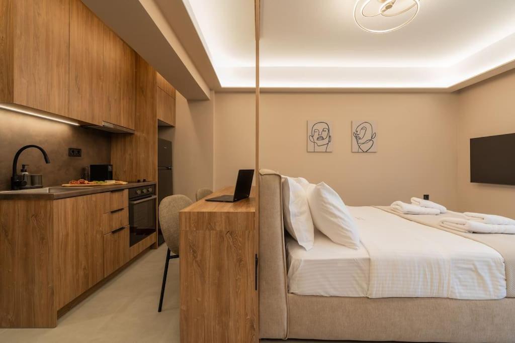 Elegant Suite Kypseli