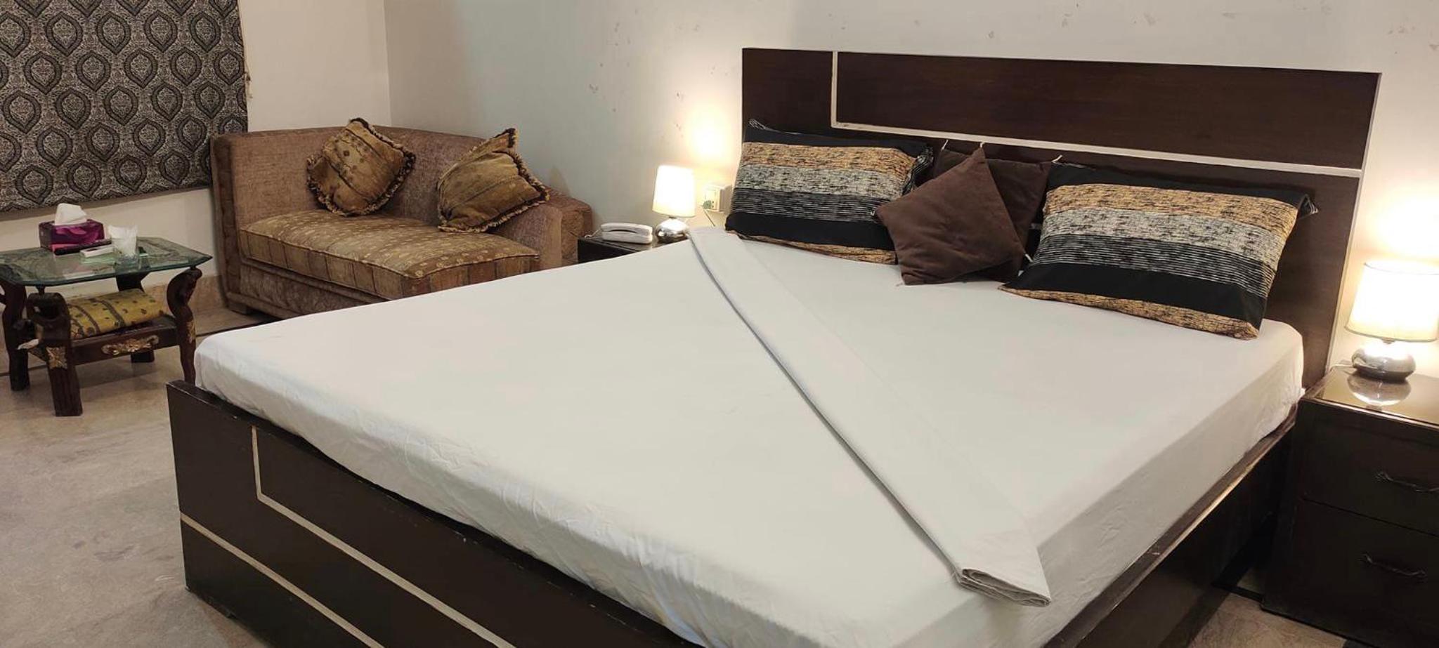 The Royal Palace Guest House view 4