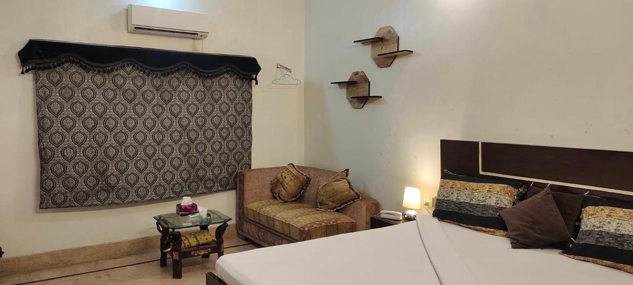 The Royal Palace Guest House view 5