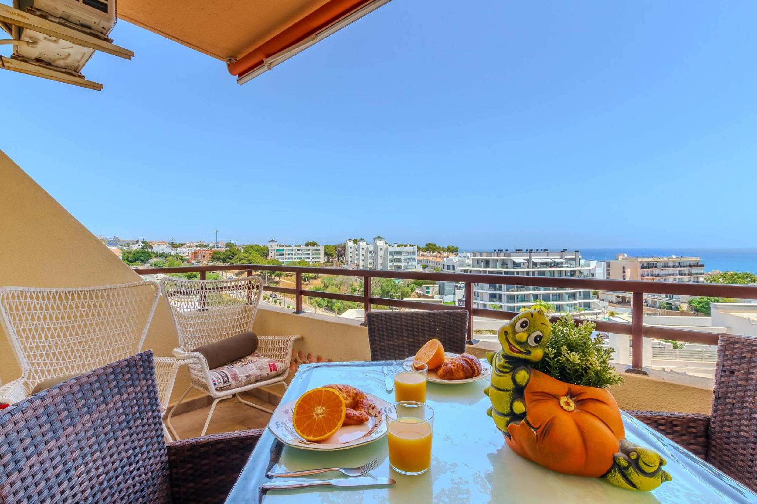 Duquesa 522 By IVI Real Estate view 4