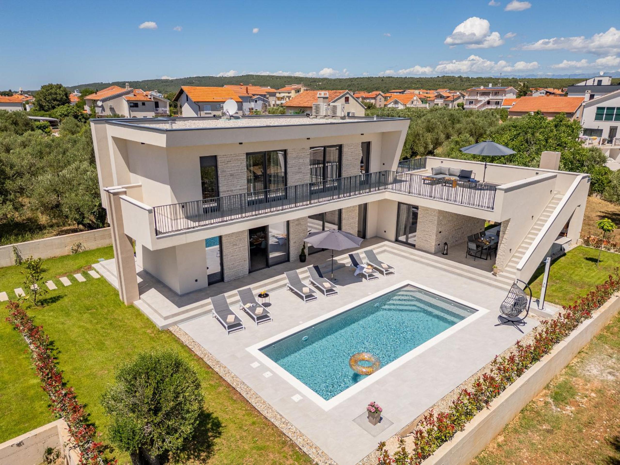 Villa Intrada ZadarVillas view 3