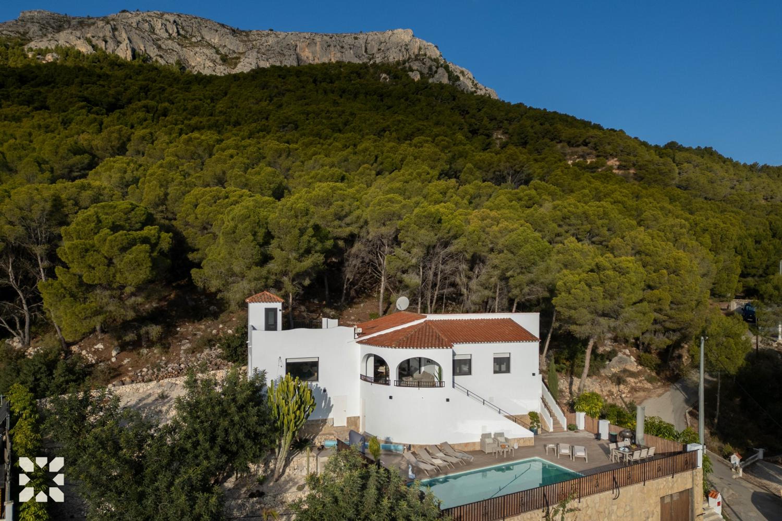Villa Maracala by Abahana Villas