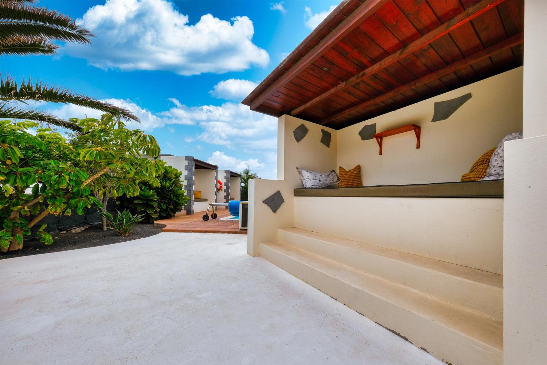 Endless Summer - Private Pool and BBQ by Lanzarote Vacation Homes