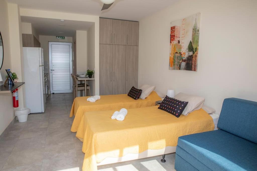 Harbour Lights Studio Apartments