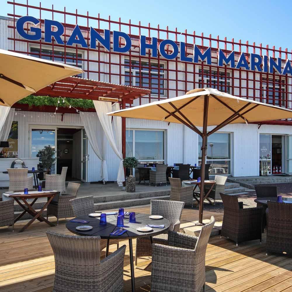 Grand Holm Marina Kapteni apartment