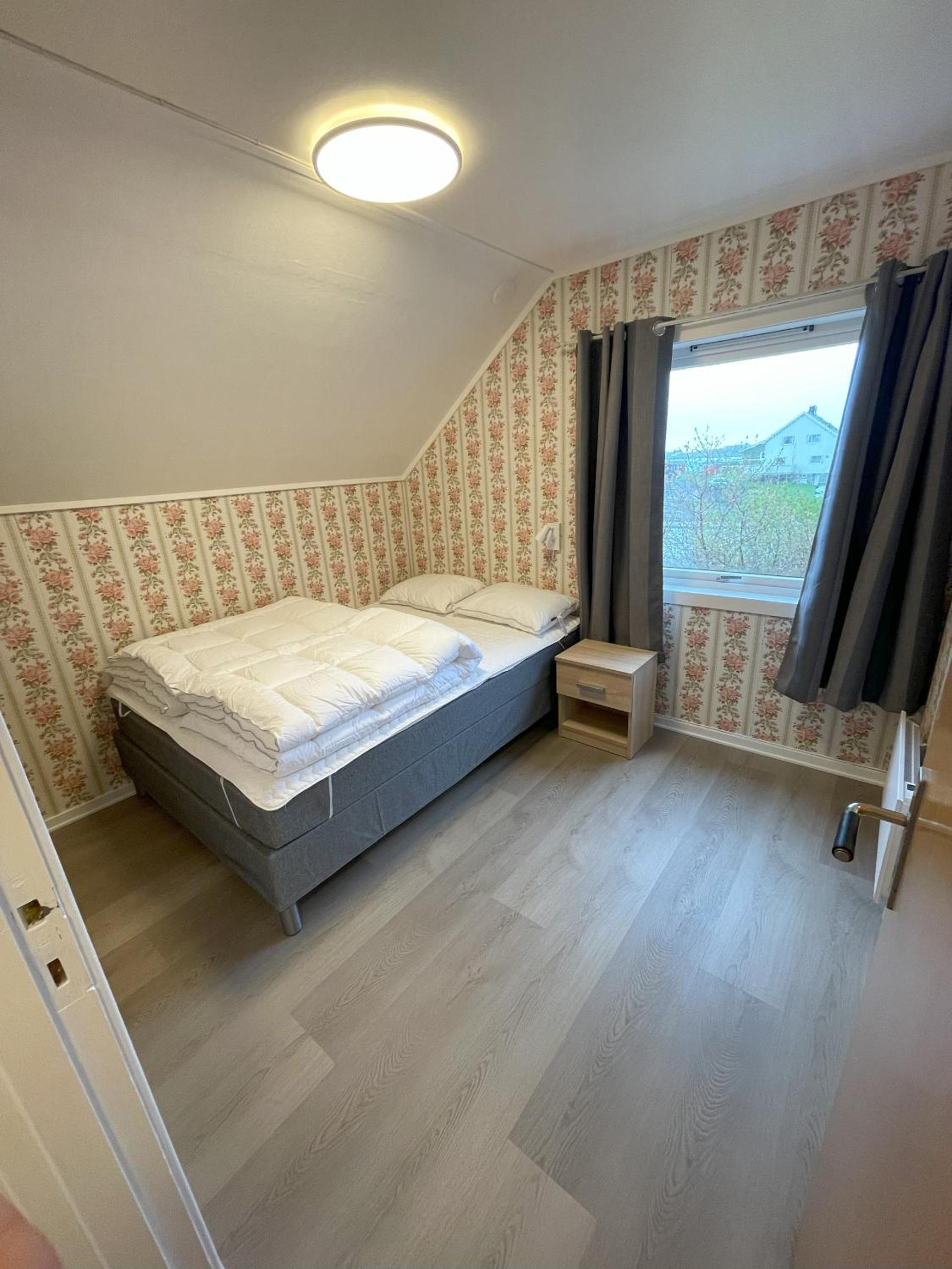 Hjertet av Ramberg en Ramberg — hotel room