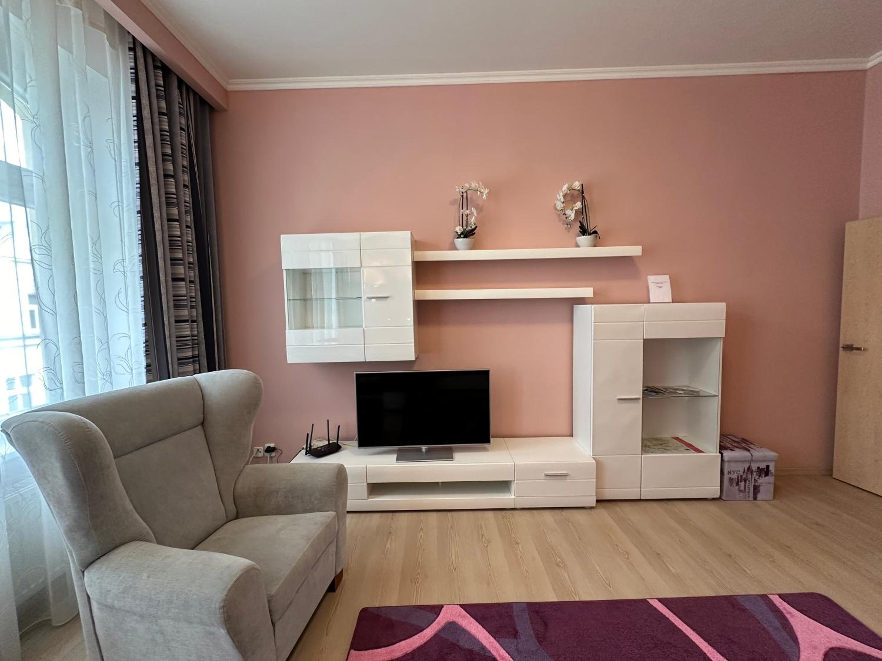 Apartment Zeyerova4