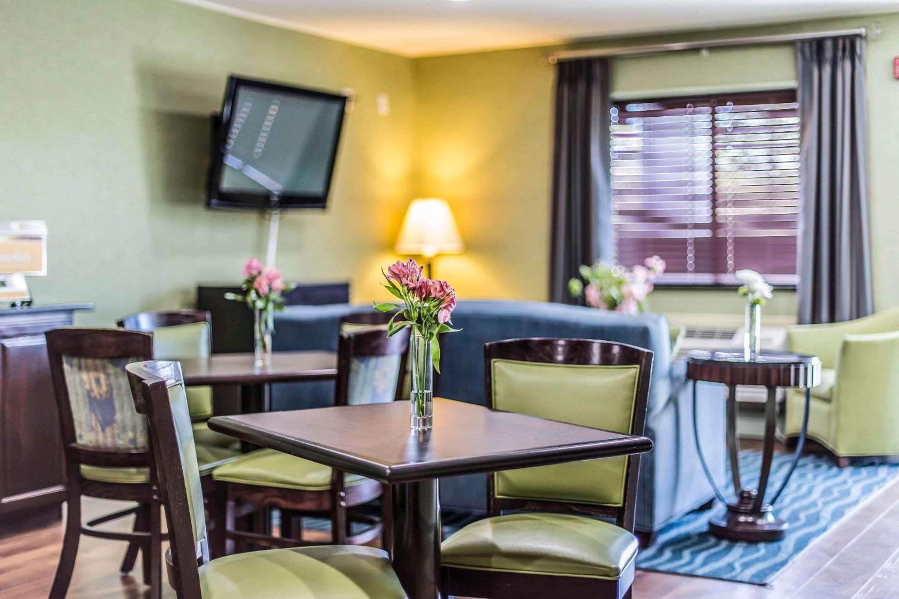 Quality Inn Cedartown