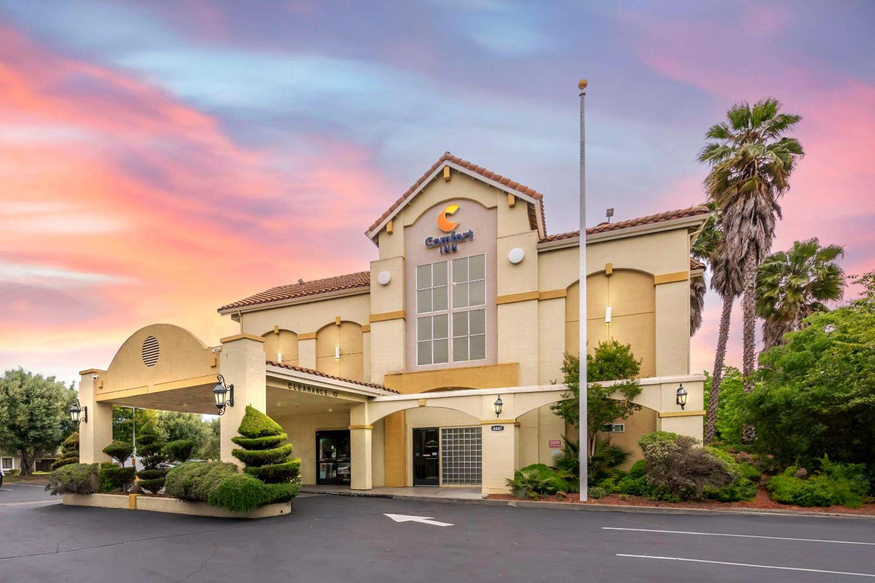 Comfort Inn Fairfield Napa Valley Area - Property Image 1
