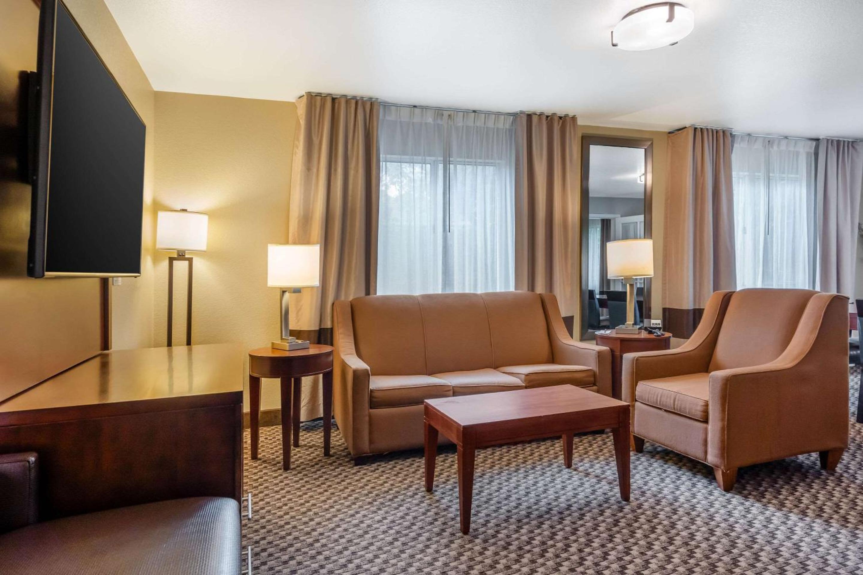 Comfort Inn Fairfield Napa Valley Area - Property Image 12