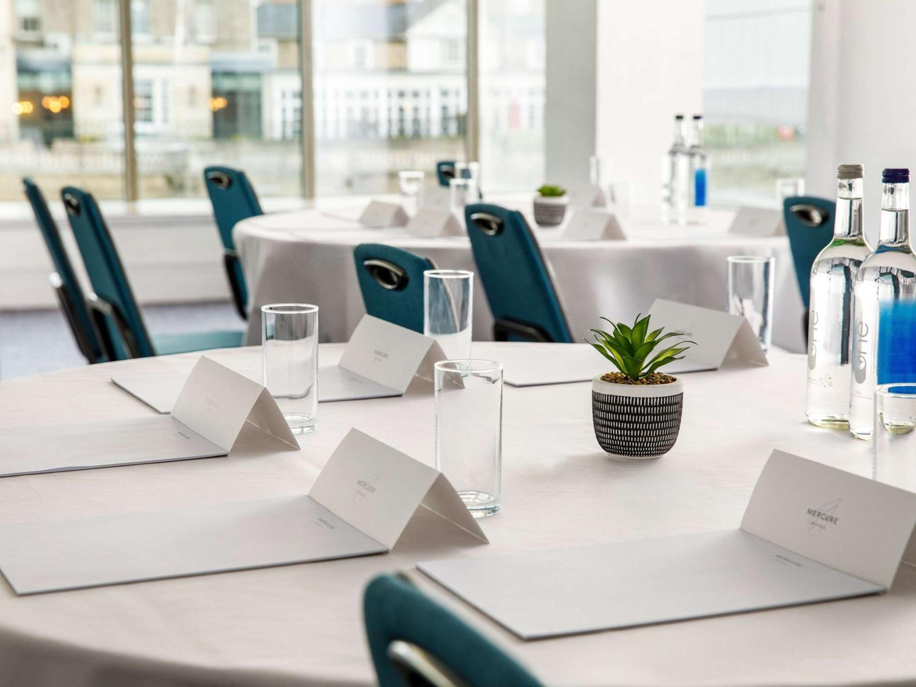 Bedford Vacations - Mercure Bedford Centre Hotel - Property Image 6