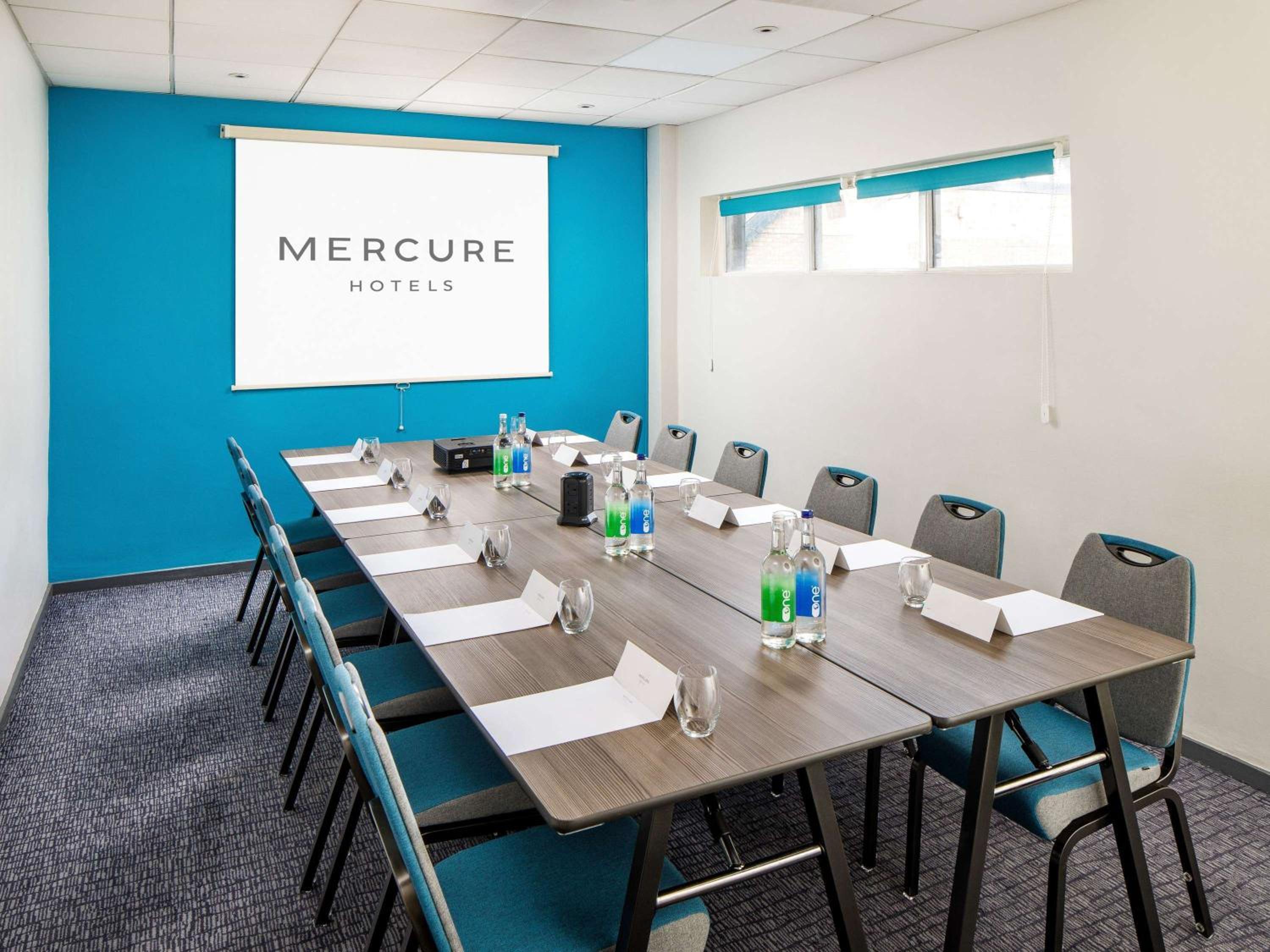 Bedford Vacations - Mercure Bedford Centre Hotel - Property Image 5