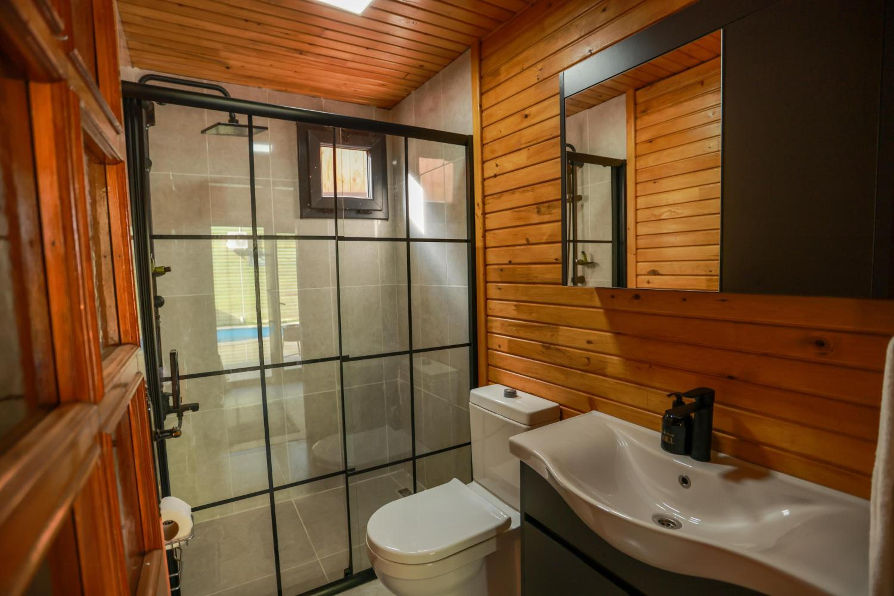 Naila Bungalov Sapanca Private