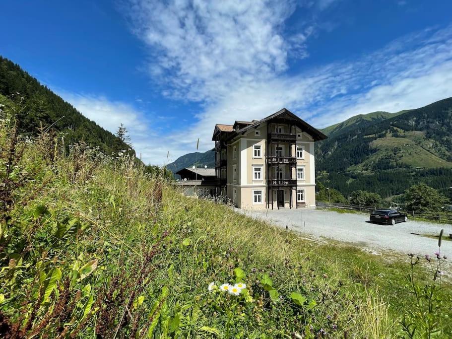 Chalet apartment in Bad Gastein