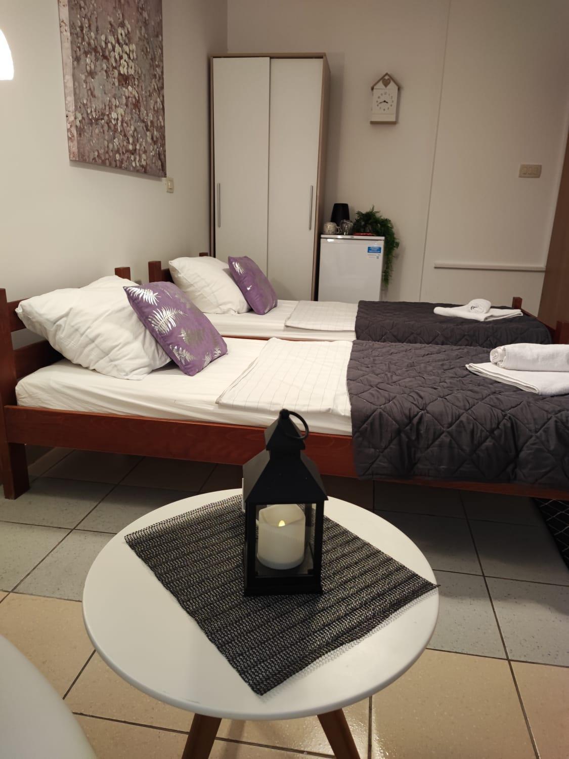 Sunny Rooms and Suites