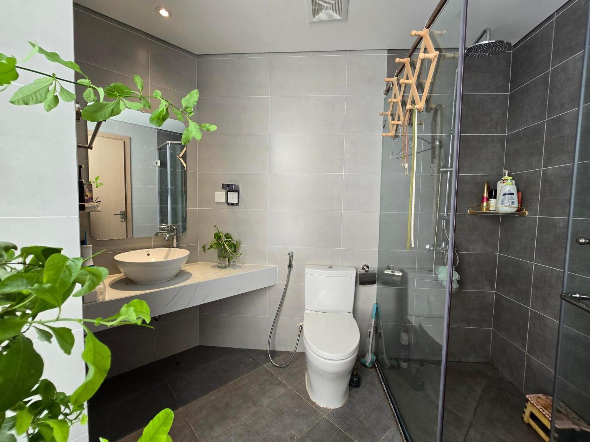 Trinity - private room with lakeview