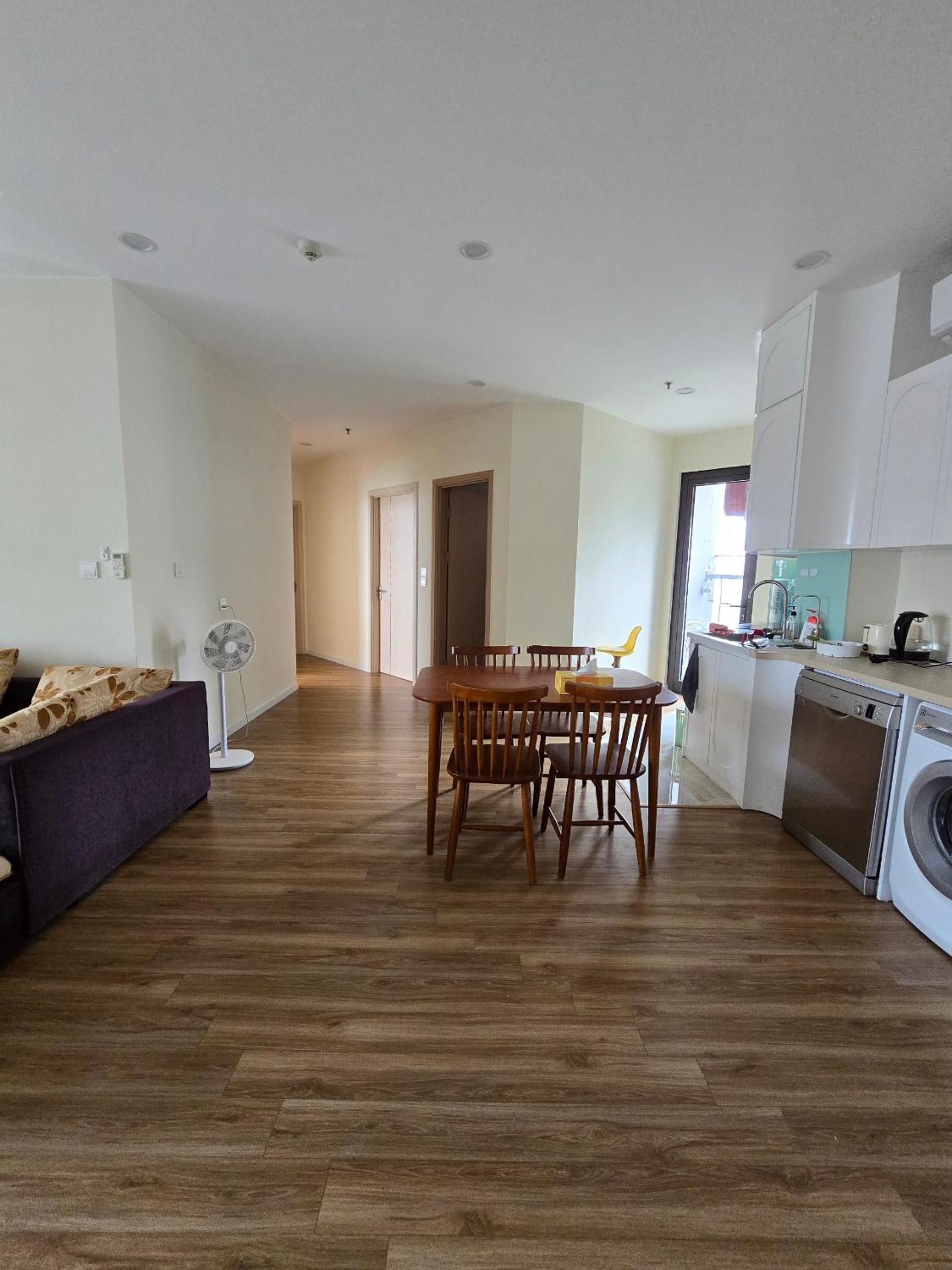 Trinity - private room with lakeview
