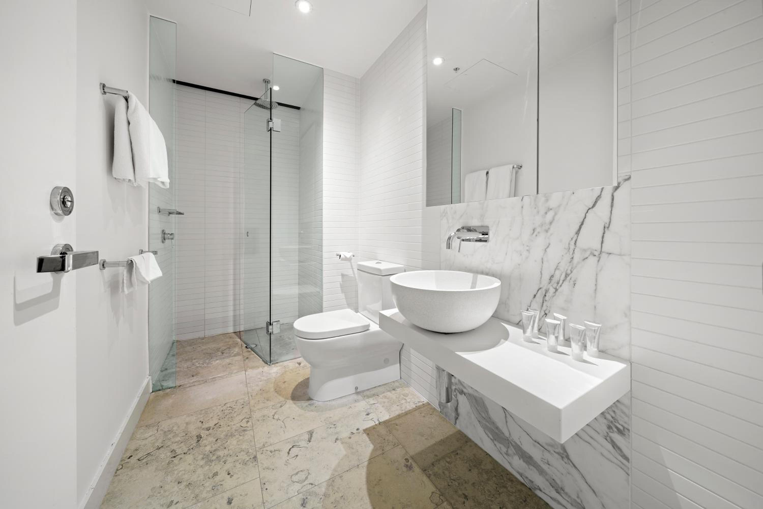Flinders Street Apartments Melbourne CBD