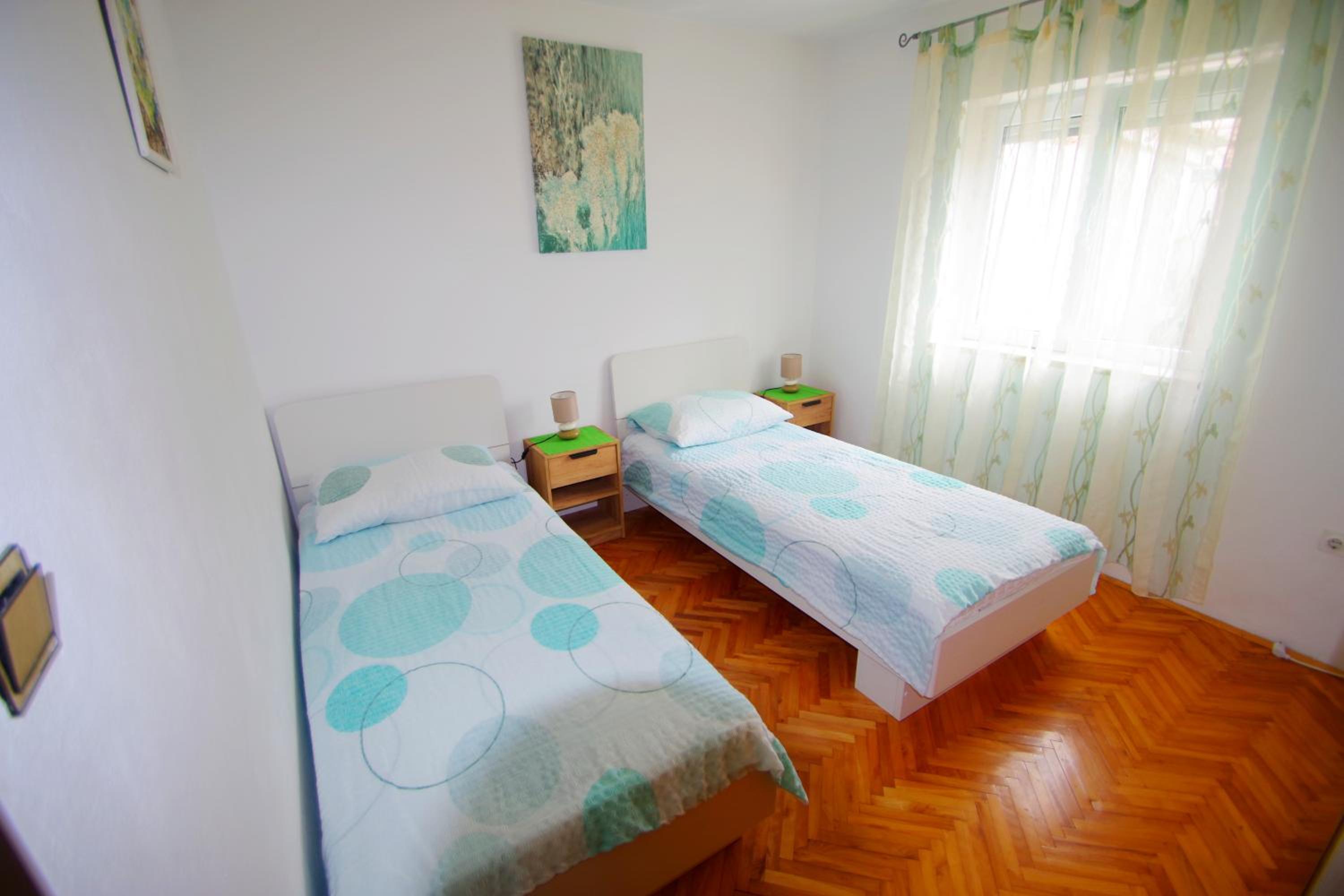 Holiday apartment in village Valbnadon, 1 km from the beach view 5