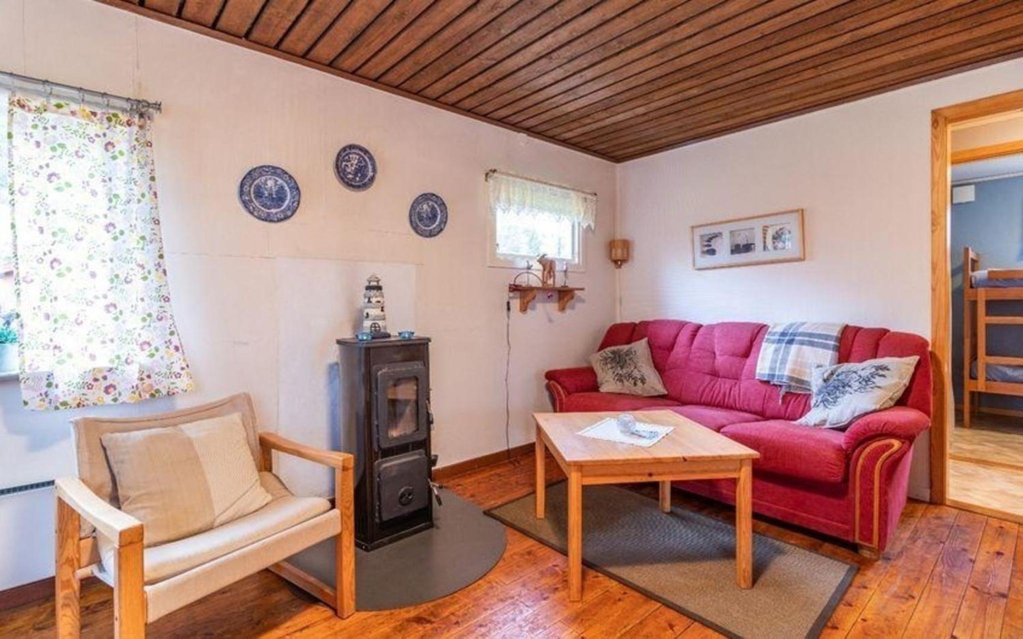 Gemütliches Ferienhaus in Seenähe, inklusive kostenfreiem wlan und Ruderboot view 5